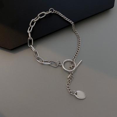 China Vintage Fashion Jewelry Adjustable Chain Metal Shape Link Chain Bracelet Women Pendant Bracelets for sale