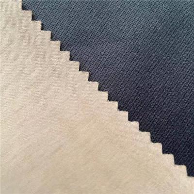 China 45% Nylon-55% Baumwolle verpfändete wasserdichten Twill 220gsm 150cm Softshell-Gewebe-70DX32S zu verkaufen