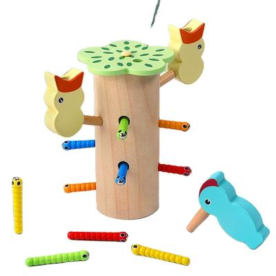 China Improve Ability Manual Enlightenment Coordination Hand-eye Coordination Kid's Wooden Magnetic Catching Insect Toy for sale