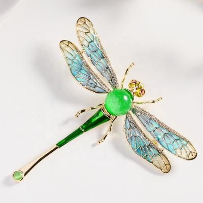 China Wholesale Custom 2022 New Fashion Design Ladies Jewelry Green Enamel Jade Chinese Elegant Brass Dragonfly Brooch Pin for sale