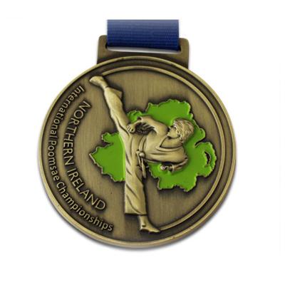 Cina Custom logo printed judo design style zinc alloy casting sports medal in vendita