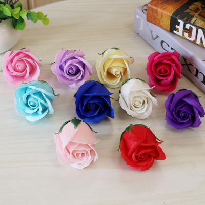 China Soap Rose Artifical Flower 50pcs Soap Flower 5cm Simple Soap Flowe Box Valentines Day Roses for sale