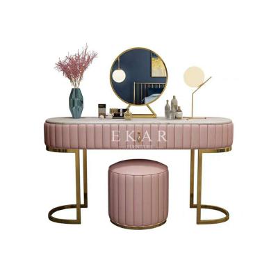 China Modern Modern Dressing Table Metal Frame Makeup Dresser With Mirror for sale