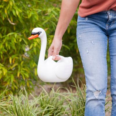 China ESSCHERT DESIGN 20%OFF TG242 Wholesale Regaderas Para Plantas Plastic Cute Swan Indoor Watering Can for sale