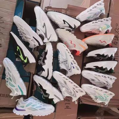 China 2022 Fashion Trend New Design Fashion Mixed Running Breathable Shoes Wholesale High Quality Rise Shoes For Men JRK0216 for sale