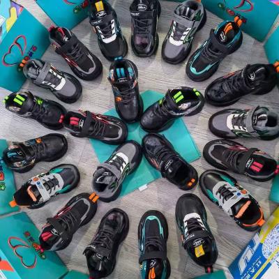 China Damping 2022 wholesale mixed running shoes AA0222 new winter style children sports shoes child fashion platform shoes for sale