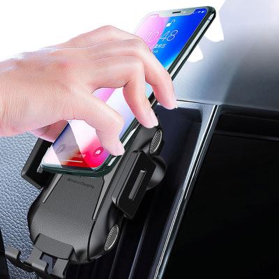 China Amazon 15w Qi Bestselling Fast Charging 2022 Smart Match Fast Charging Auto-fixing Air Vent Suction Cup Mount Car Wireless Charger for sale