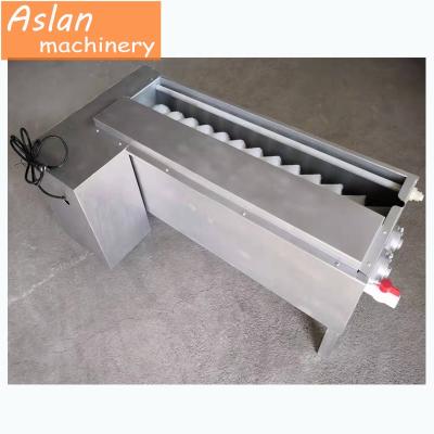 China Egg Processing Automatic Water Washing Type Egg Washing Machine / Professional Egg Washer for sale