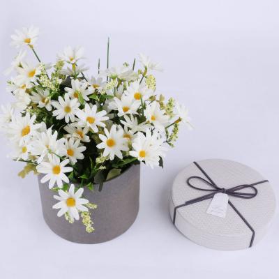 China Recyclable Paper Flower Box Round Cardboard Flower Box For Rose Flower Packaging for sale