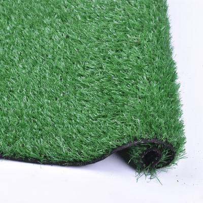 China Cheap Dark Green Artificial Grass For Pet Garden Landscaping And Play 251 for sale