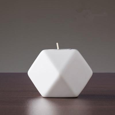 China Eco-friendly Hot Selling Ceramic Candle Holder For Home Decor for sale