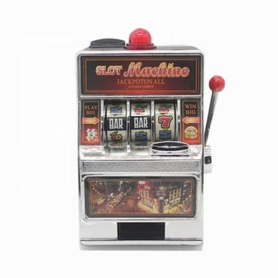 China Mini Lucky 7's Metal Mini Coin Operated Casino Slot Machine Indoor Game with Jackpot Sound and Flashing Lights for sale