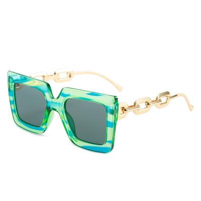 China Trendy Fashion Sunglasses Frame Chain Arm Big Fit Oversized Women's Sunglasses for sale