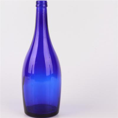 China Beverage Liquor Glass Bottle 750ml for sale