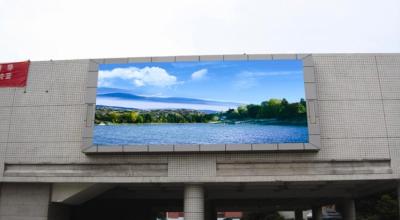 China P10 Outdoor Led Sign Boards Advertising Full Color 10000dots / m² 60Hz for sale