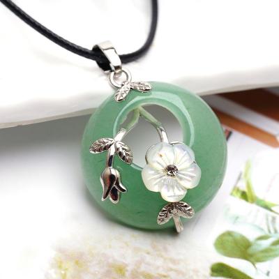 China FASHIONABLE Hot Selling Natural Leather Classic Black Aventurine Rose Flower Border Ring Stone Green Pendant Necklace for sale