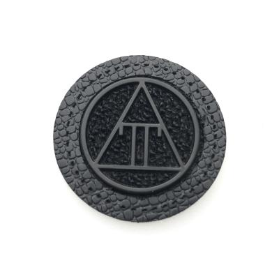 China Good viable price wholesale custom around black denim leather patch for cltohing for sale