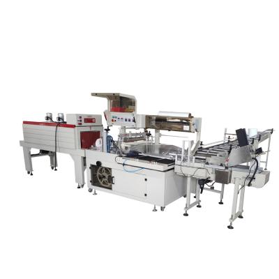 China POF Film Heat Shrinking Wrapping Jumbo Maxi Paper Towel Labeling Roll Packing Machine for sale