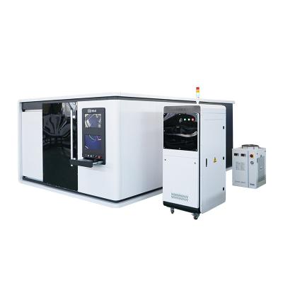 China Laser CUTTING Powerful CNC Fiber Machine Cutter With Raytools Cutter Head Full Cover For Metal Plate Cutting 1000W 2000W 3000W for sale