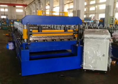 China Schnelle Änderungs-Deckungs-Blatt-Rolle, die Maschine, geflößte Art Metalldeckung Rollforming-Maschine bildet zu verkaufen