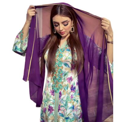 China Comfortable feel and use Muslim Middle East printed print long robe hooded kaftan Islamic clothing for sale