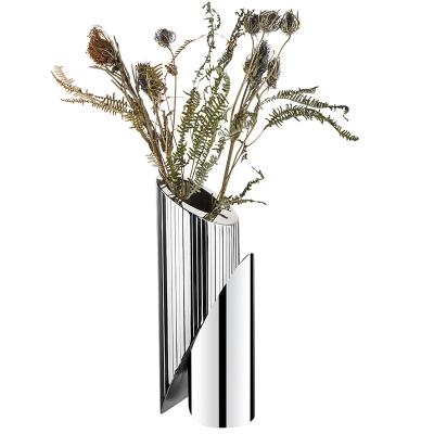 China Modern Vase Customized Light Luxury Silver Mirrored Flower Vase Stainless Steel Ornament Wedding Hotel Decoration for sale