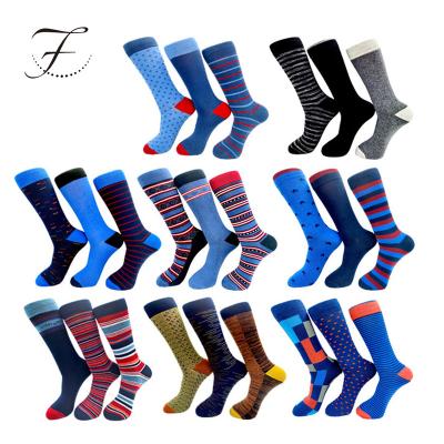 China Fiona Wholesale Calcetin De Los Hombres Vivid Pattern Male Aztec Geometric Colorful QUICK DRY Cotton Men's Casual 100% Dress Socks for sale