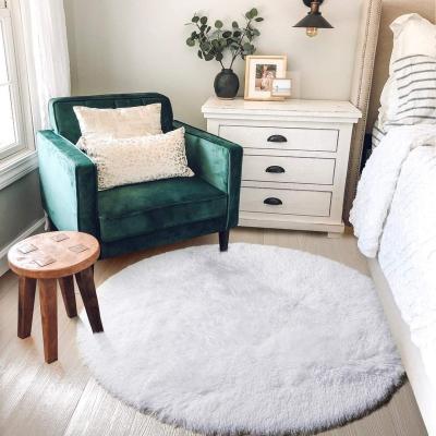 China 2022 Non-slip White Color Round Carpet Fast Delivery Fluffy White Mat for sale