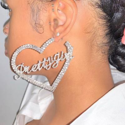 China Cute Fashion Girl Heart Personality Rhinestone Earring Women 2021 TRENDY Letter Hollow Stud Earrings for sale