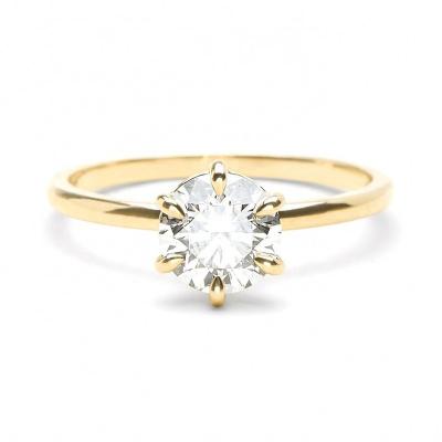 China FASHIONABLE Solitaire Diamond Band Classic 18 Carat Gold Engagement Wedding Rings for sale