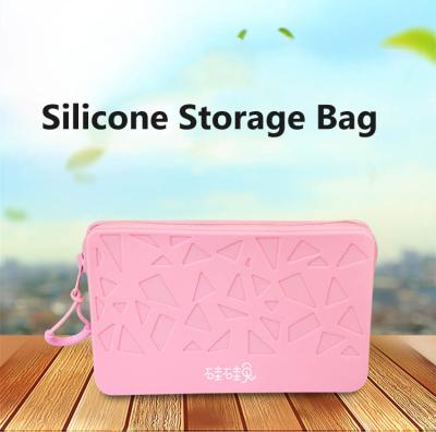 China Bolso cosmético de silicona nuevo personalizado Organizador cosmético de gran capacidad Capota de viaje portátil en venta