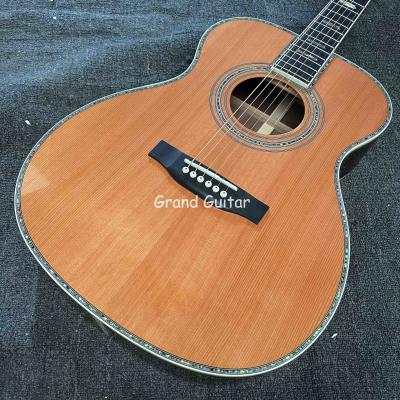 China Guitarra eléctrica acústica personalizada OM Body Cedar Top con la parte trasera de ROSEWOOD en venta