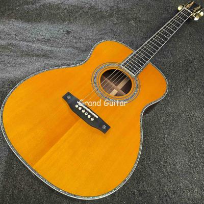 China Cuerpo OM personalizado Spruce Top amarillo pintura brillo de acabado guitarra eléctrica acústica con lado trasero de madera de rosa en venta