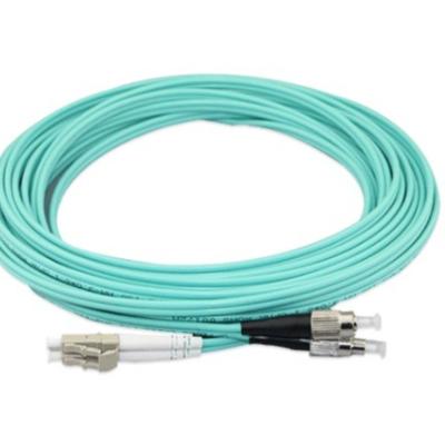 China LC Connector Fiber Optic Patch Cord for Multimode Fiber Types and Data Transmission for sale