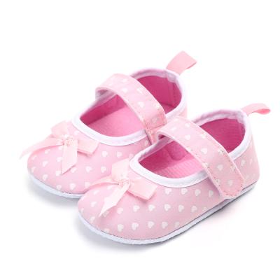 China Cute Anti-odor New Arrival Butterfly Pink Baby Toddler Shoes And Newborn Baby Shoes for sale