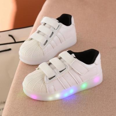 China Fit / Casual / Fashion Kids Shoes Kids Boys LED Quality Hot Girls Fashion Sport Shoes for sale