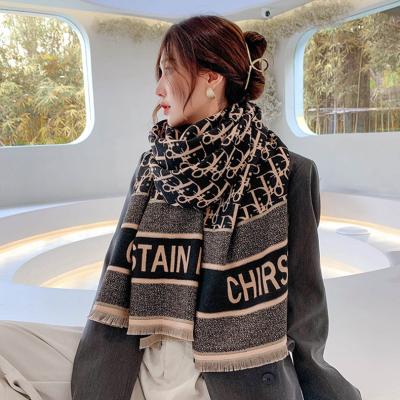 China Luxury fashion sale feeling camel pashmina designer brand woolen scarf soft smooth cashmere scarf wholesale unisex woolen scarf for sale