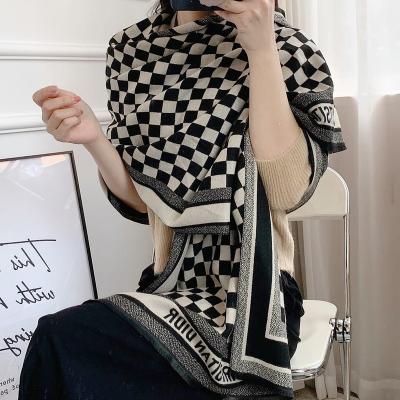 China Winter Designer Fashion Scarf New Wholesale Luxury Cashmere Shawl Soft Feeling Soft Feeling Dual Use Brand Warm Other Scarves for sale