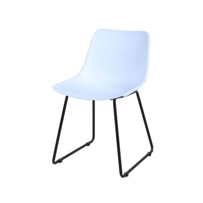 China Easy To Assemble High Quality Metal Legs Modern Plastic Dining Chairs for sale