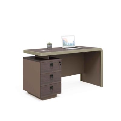 China Expandable Hot Selling Most Popular Designer Modern Staff Desk Computer Table Desk With High Quality for sale