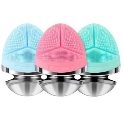 China Waterproof Face Sonic Electric Facial Cleansing Brush Acne Treatment Exfoliating Spinning Brush Device Equipment for sale