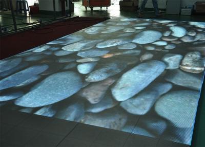 China Interactive Led Dance Floor 1920HZ , HD Disco Dance Floor 25600 Dots/sqm for sale