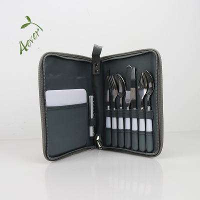 China Polyester 2 Person Picnic Cutlery Set Easy Carry Picnic Kit Bag for sale