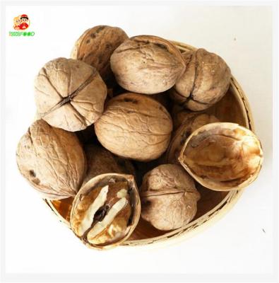 China Xinjiang Walnut Kernels Dry Nuts New Chilli Culture Cheap Nuts Wholesale for sale