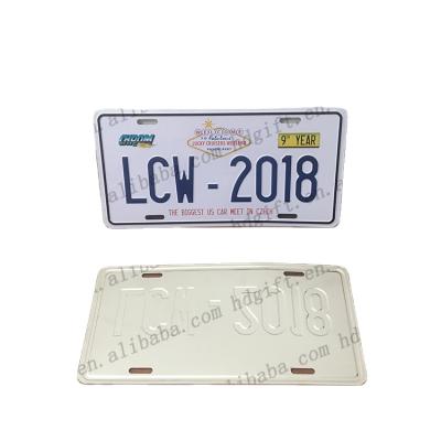 中国 Europe Custom Emboss Decoration License Plate Aluminum Metal License Plate 販売のため