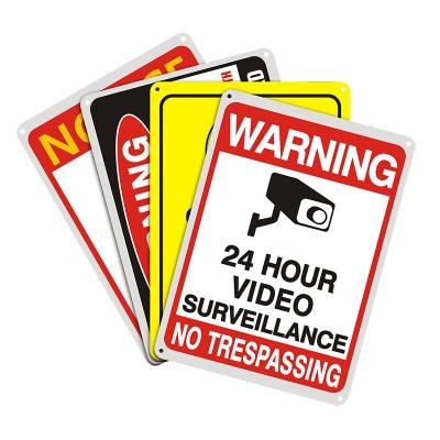 中国 high quality tin sign low price aluminum traffic warning sign 150mm*50mm (customized) 販売のため