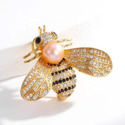 China Ladies Brass Crystal Brooches Luxury SANKO Bee Brooch for sale