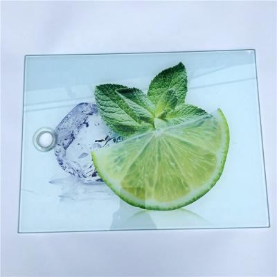 China Disposable Shatterproof Tempered Glass Cutting Board / Chopper For Kitchen With AS/NZS 2208:1996 and EN12150 Certificate for sale