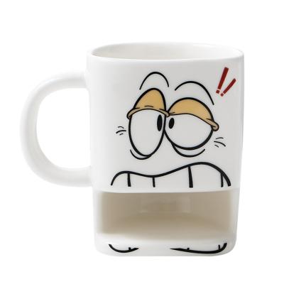 China Viable Cartoon Design Ceramic Cookie Cup 210ml Mug With Cookie Pocket for sale