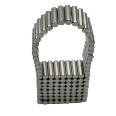 China Industrial magnet customized ndfeb magnet N52 magnetic sticks radial strong high quality radial magnet material for sale